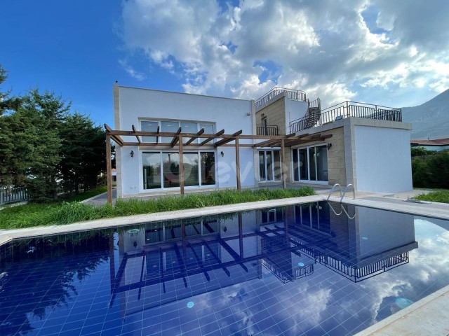 girne-karsiyaka-satilik-villa-332583-1701872902.221-1